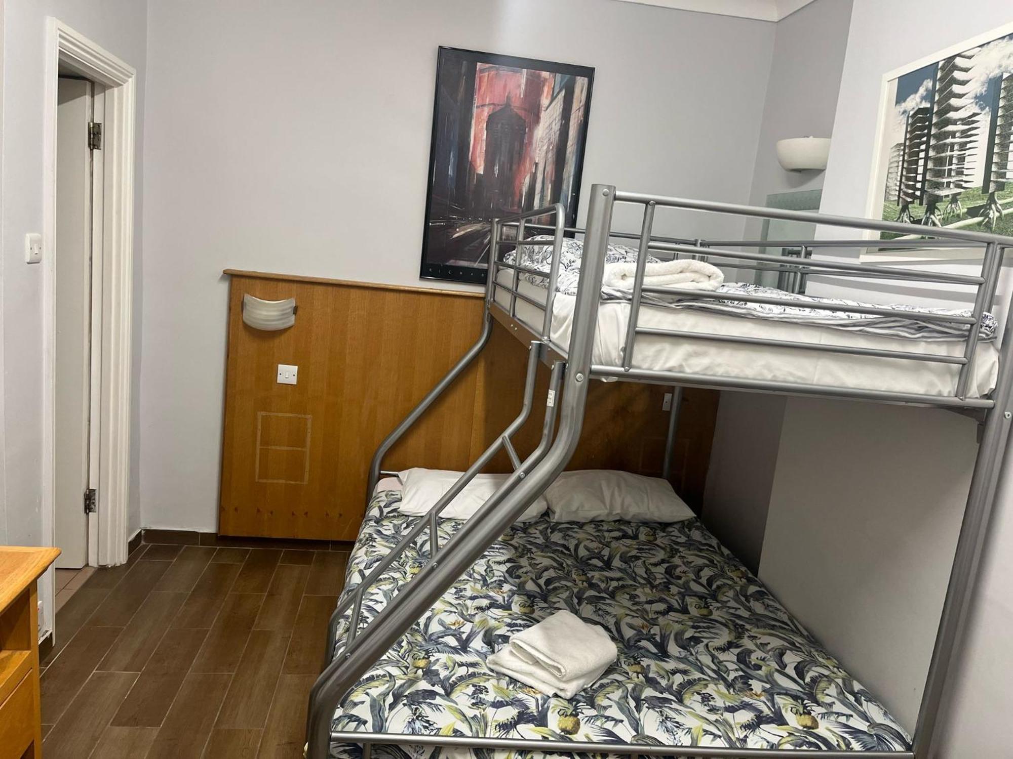 Atlas Hostel ロンドン エクステリア 写真